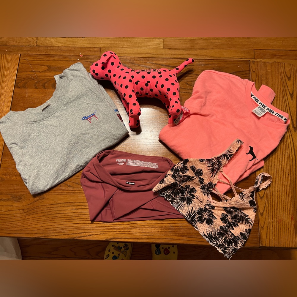 Victorias Secret/Pink bundle size XS/small